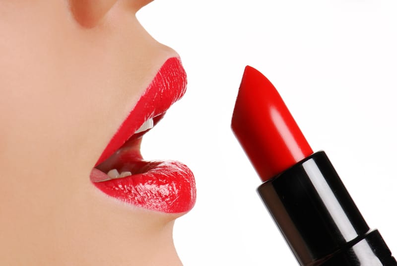 Is Vinyl Lipstick Glossy?