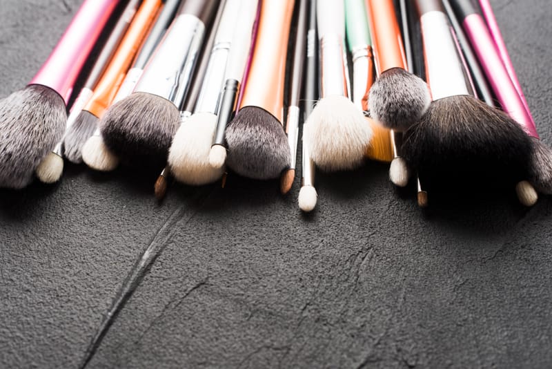 Which type of makeup brush is best?